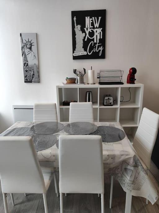 קמברה Grand Volume Calme Centre-Ville Tan1 מראה חיצוני תמונה